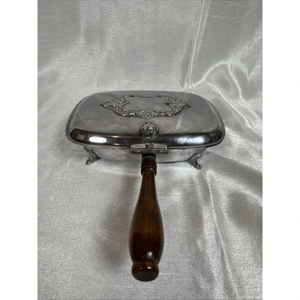 Wallace Silver Plated Hand Dust Pan‎ Wood Handle Ornate Floral Design